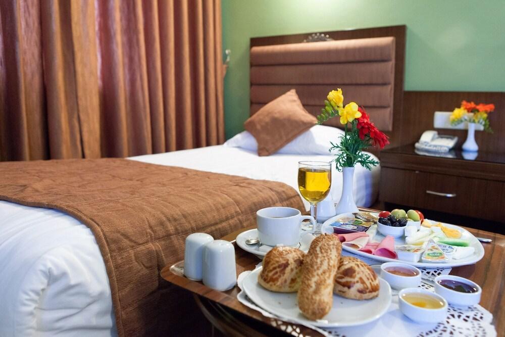 Отель Sogut Old 4*